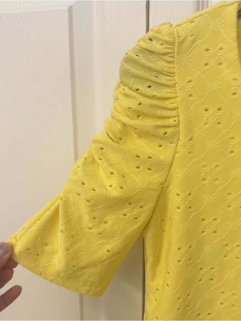 CeCe Blouse - Picture 3 of 8